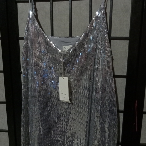 Sequined slip dress size M - Picture 2 of 12